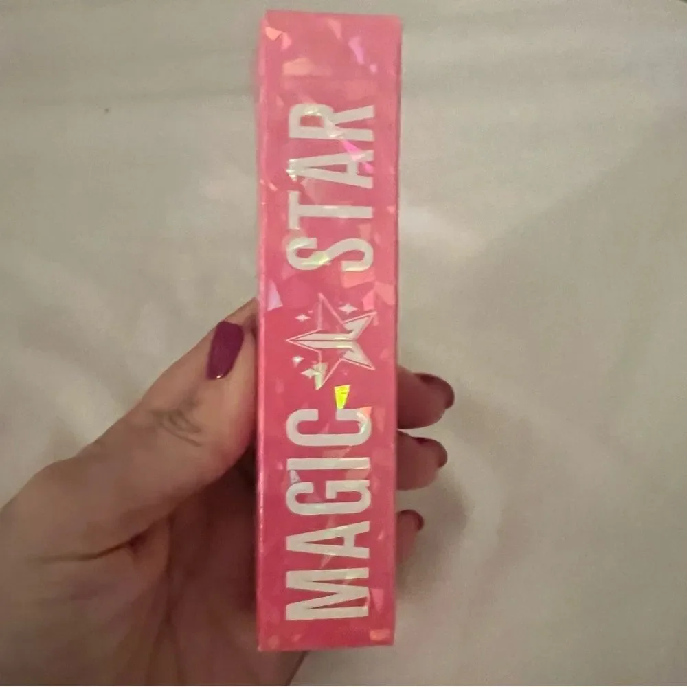 NIB Jeffree Star Magic Star‎ Lavender concealer